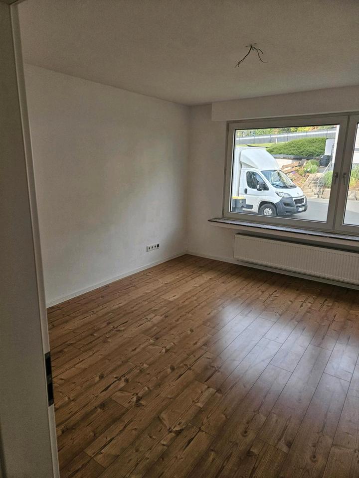 Schnäppchen! modernes Haus (8 Zimmer) zur Miete in Eschen zimmer