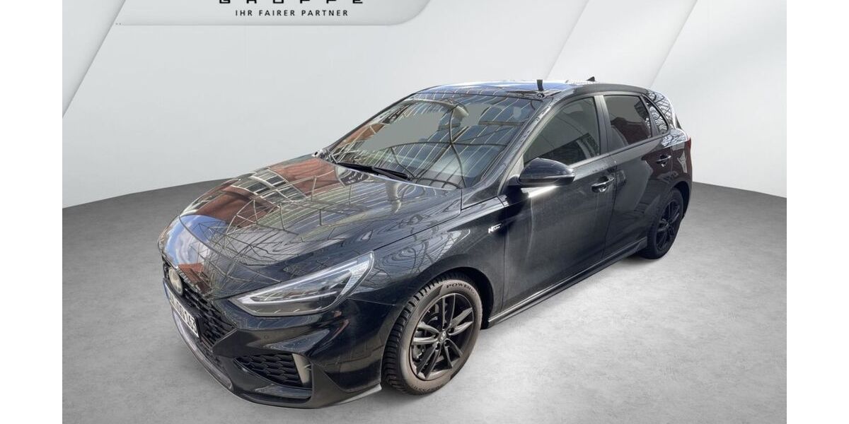 Hyundai i30 2.500 km 30.990 &euro; Cuxhaven 27472