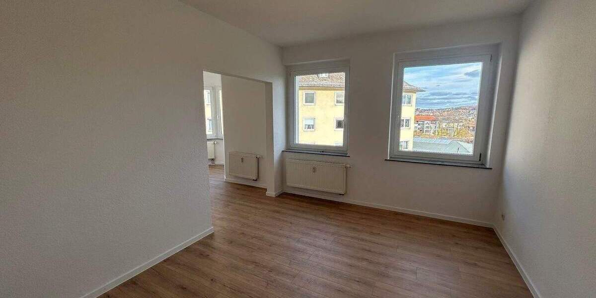 Etagenwohnung Plauen Stadtmitte - 3 Zimmer, 68 m&sup2;, 375&euro; | Angebot:26908740