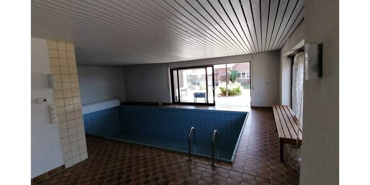 Einfamilienhaus Fritzlar / Cappel Cappel - 8 Zimmer, 267 m&sup2;, 275.000&euro; | Angebot:23966096