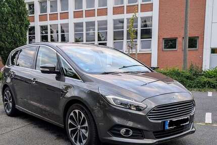 Ford S-Max 100.400 km 18.490 &euro; Zirndorf 90513