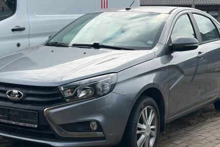 Lada Vesta 40.000 km 3.499 &euro; neukirchen-vluyn 47506