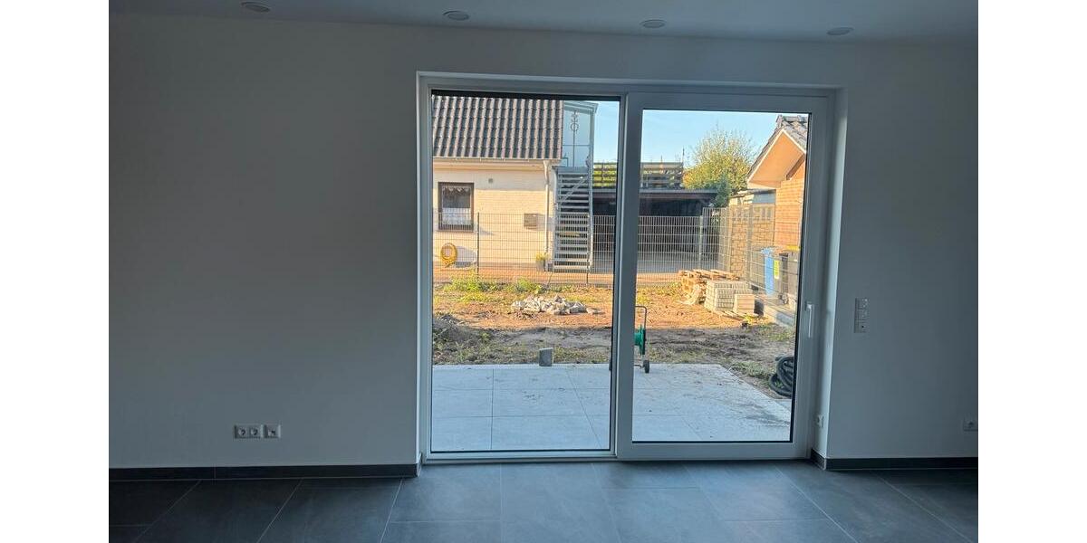 Doppelhaushälfte Tangstedt - 4 Zimmer, 108 m&sup2;, 1.950&euro; | Angebot:24786985