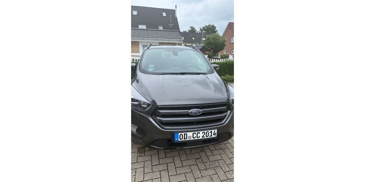 Ford Kuga 70.664 km 17.500 &euro; Glinde 21509