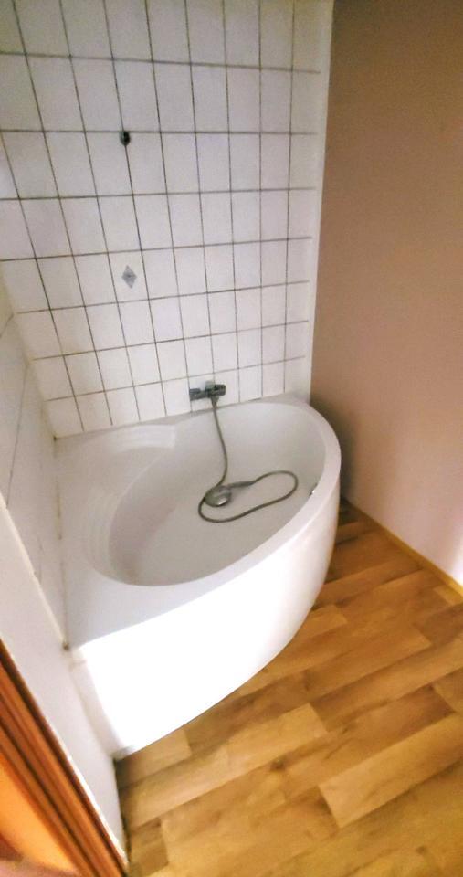 4-R. EG-Whg.-105m² - mit Küchenzeile-ab sofort in Bad Salzungen