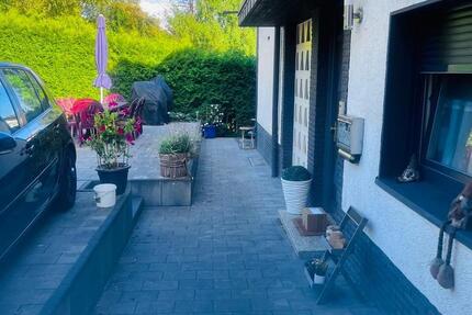 Haus Plettenberg - 8 Zimmer, 260 m&sup2;, 299.000&euro; | Angebot:25410448