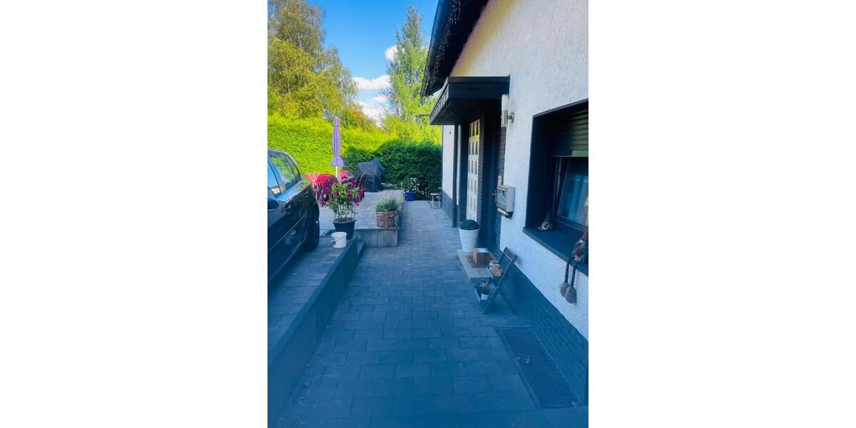 Mehrfamilienhaus, Wohnhaus Plettenberg - 8 Zimmer, 260 m&sup2;, 299.000&euro; | Angebot:25410448