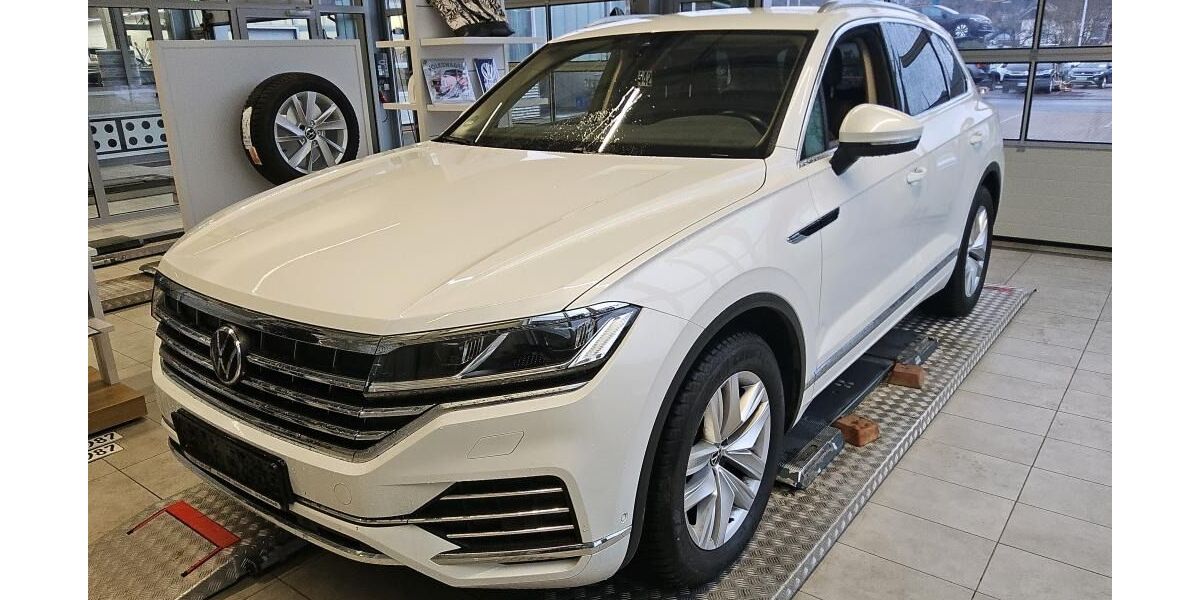 VW Touareg 38.598 km 49.980 &euro; Gera 07546