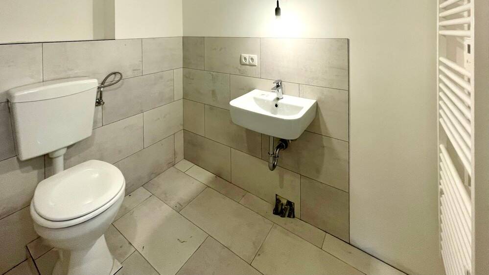 Mehrfamilienhaus, Wohnhaus Kirchhundem Welschen Ennest - 6 Zimmer, 181 m&sup2;, 255.000&euro; | Angebot:26435579