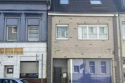 *Krefeld: Charmantes und gepflegtes Stadthaus für die große Familie mit Ladenlokal. Top* 5 zimmer