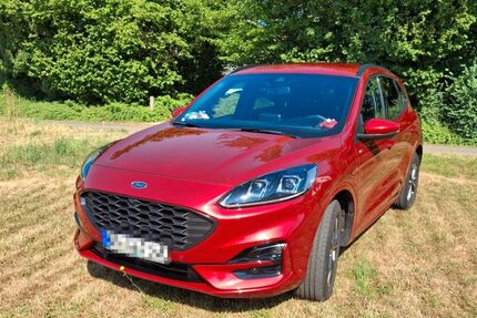 Ford Kuga 42.000 km 25.500 &euro; Durlangen 73568