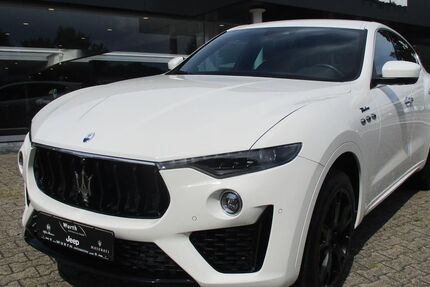 Maserati Levante 52.500 km 46.950 &euro; Schwerte 58239