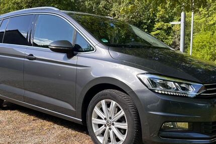 VW Touran 106.581 km 16.500 &euro; Schernfeld 85132