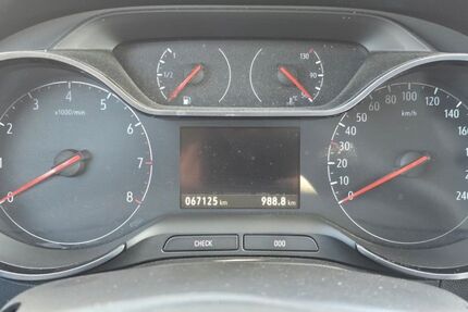 Opel Crossland (X) 69.000 km 11.480 &euro; Leimbach 36433