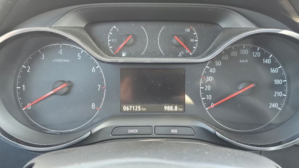 Opel Crossland (X) 69.000 km 11.480 &euro; Leimbach 36433