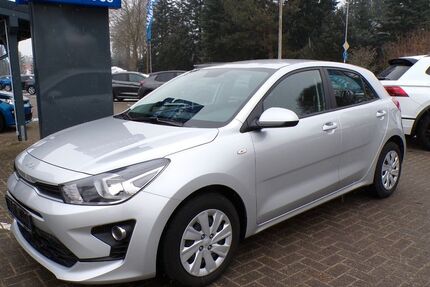 Kia Rio 36.759 km 13.490 € Sedelsberg 26683