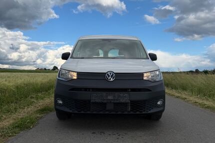 VW Caddy 131.700 km 15.800 &euro; Eschenbach 92676