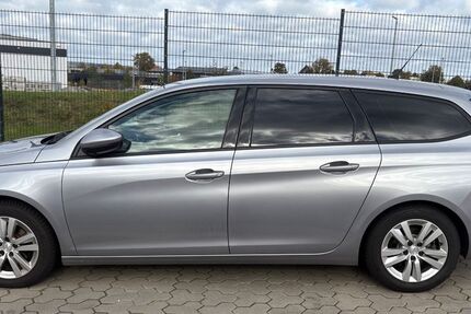 Peugeot 308 109.900 km 10.500 € Ziethen 23911