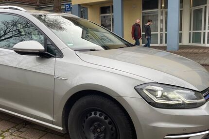 VW Golf 69.300 km 14.950 &euro; Untereisesheim 74257