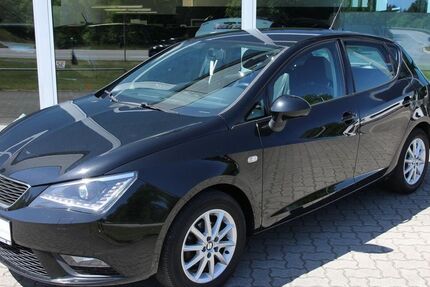 Seat Ibiza 124.850 km 7.290 &euro; Neumünster 24539