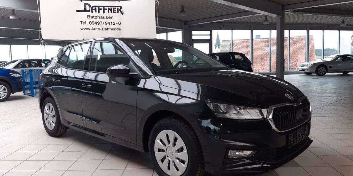 Skoda Fabia 2.350 km 17.490 &euro; Batzhausen 92358