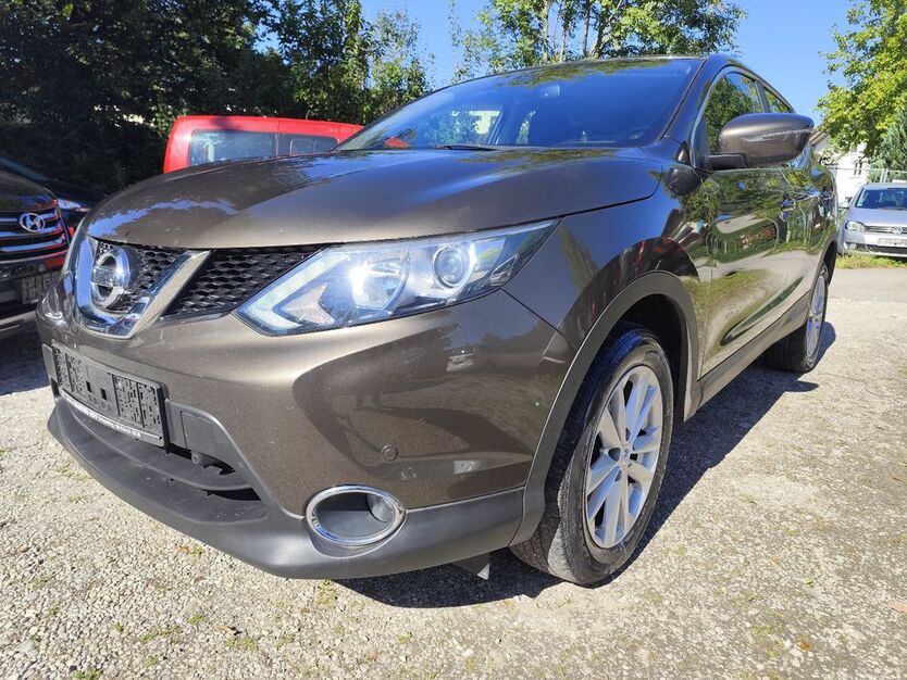 Nissan Qashqai 82.000 km 10.500 € Freilassing 83395