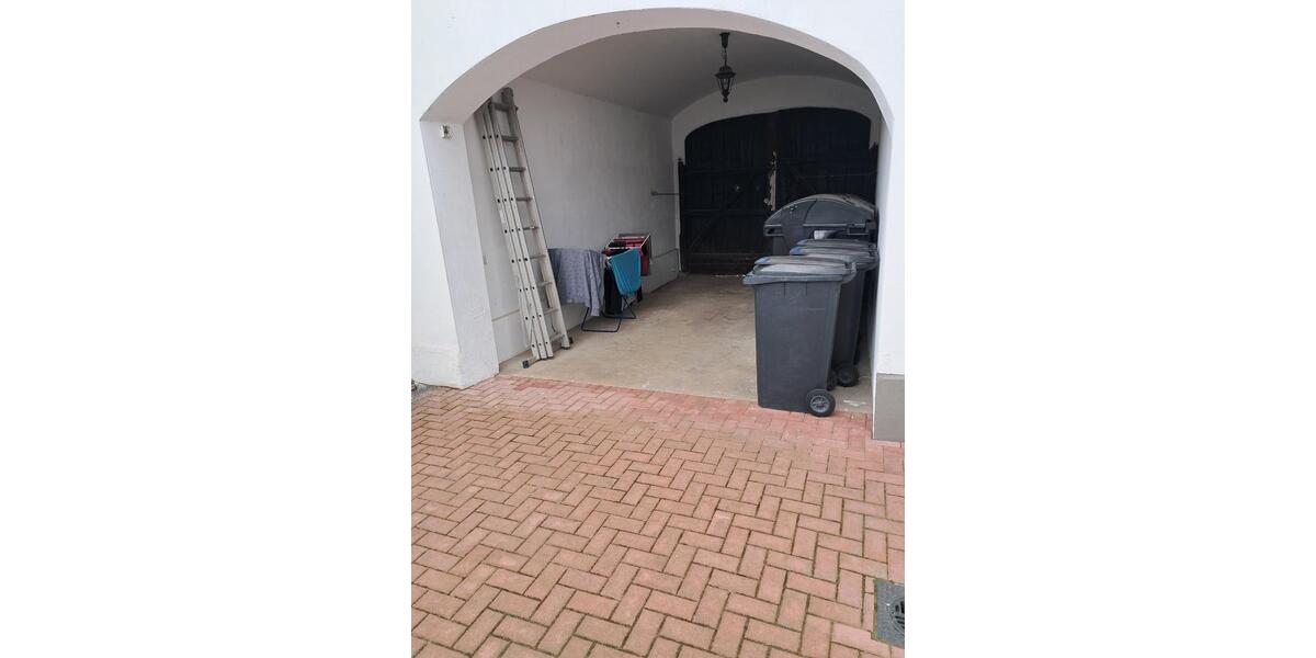 Etagenwohnung Eisenhüttenstadt - 3 Zimmer, 75 m&sup2;, 525&euro; | Angebot:23721570