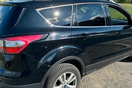 Ford Kuga 99.000 km 12.500 &euro; Zernien 29499