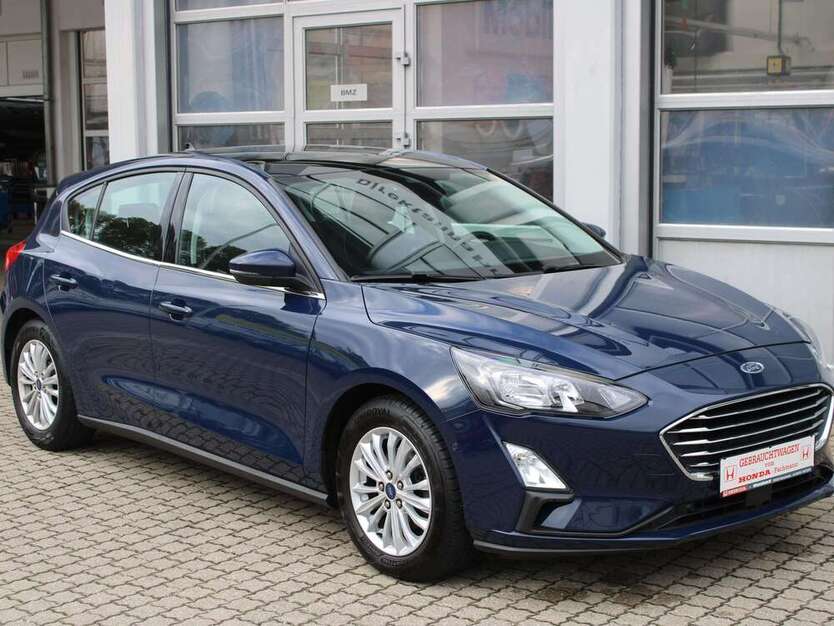Ford Focus 47.706 km 16.990 € Rosenheim 83026