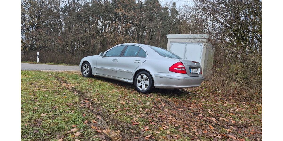 Mercedes-Benz E 220 191.090 km 8.500 &euro; Schwarzenbruck 90592