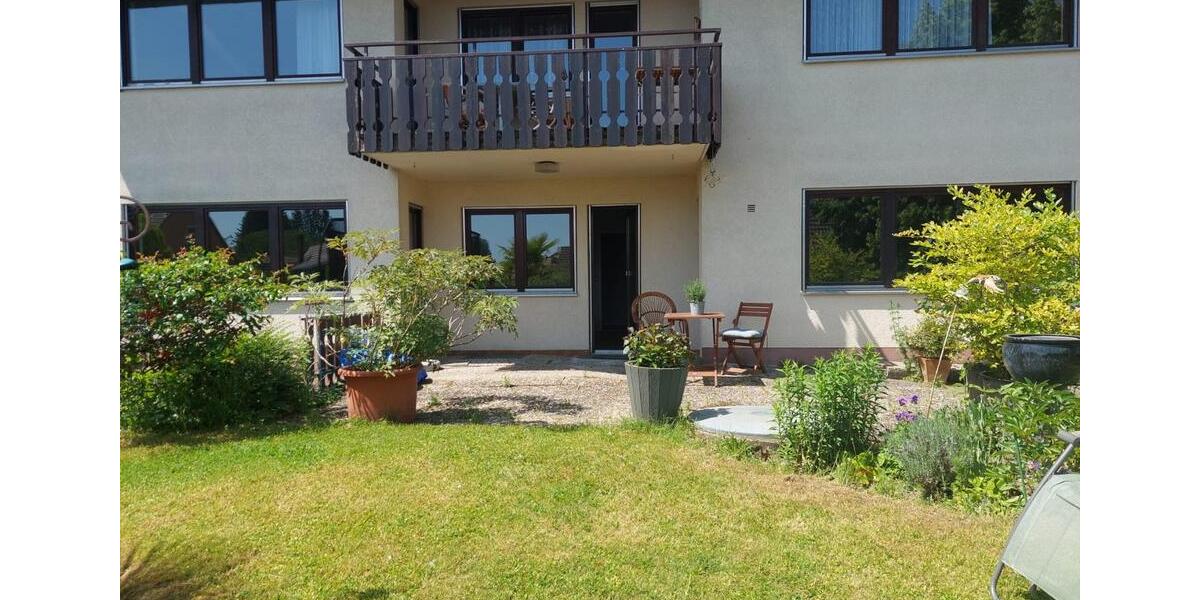 Erdgeschoßwohnung Gaienhofen - 3.5 Zimmer, 97 m&sup2;, 1.250&euro; | Angebot:26705167