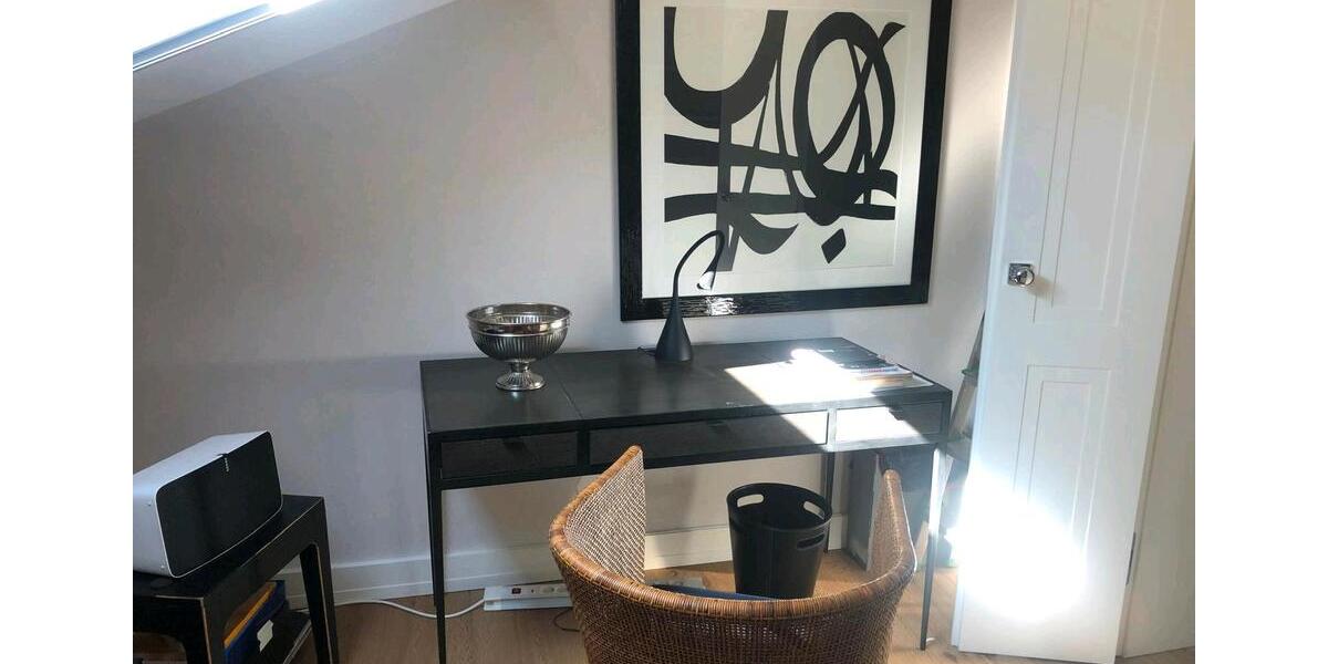 Dachgeschoßwohnung Gmund am Tegernsee - 3 Zimmer, 110 m&sup2;, 2.500.000&euro; | Angebot:23274225