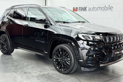 Jeep Compass °IIIII° 1,3 S Plug-In Hybrid Panoramdach 55.100 km 23.220 &euro; Lich 35423