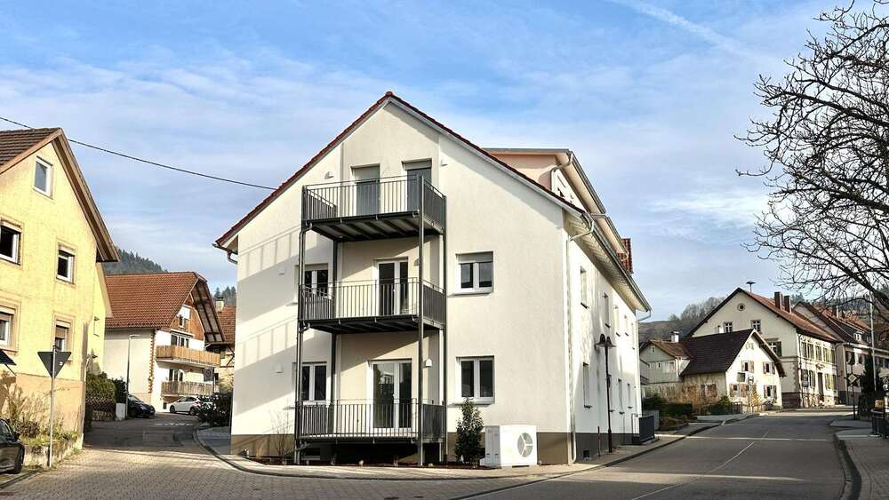 Wohnung zum Mieten in Baden-Baden 930 € 70 m² 3 zimmer