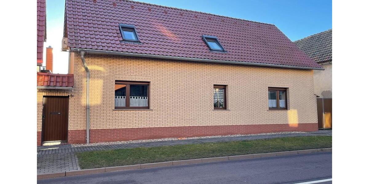 Einfamilienhaus Wettin-Löbejün Löbejün - 3 Zimmer, 130 m&sup2;, 330.000&euro; | Angebot:26292918
