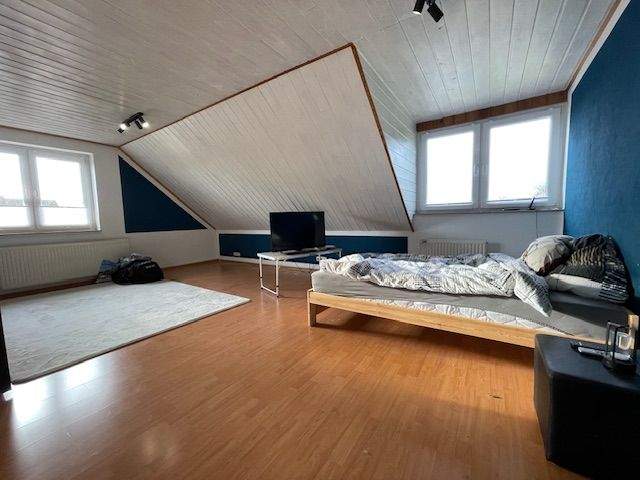 Einfamilienhaus Dätgen - 8 Zimmer, 213 m&sup2;, 590.000&euro; | Angebot:25742207