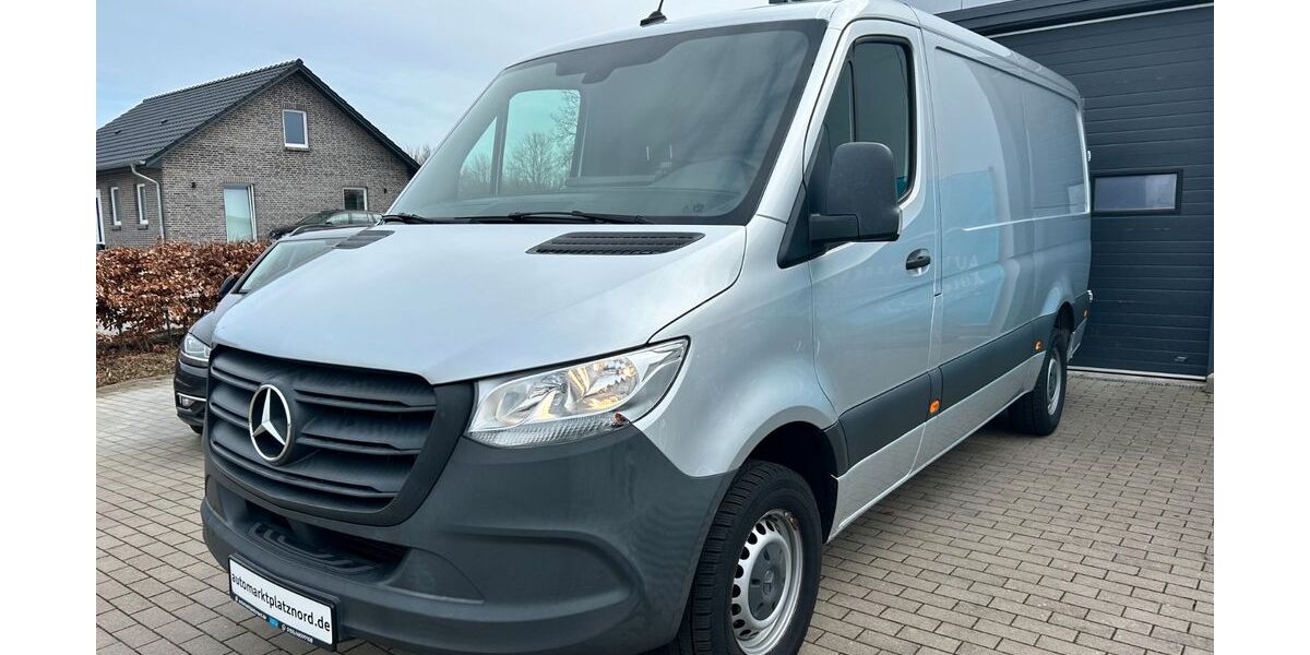 Mercedes-Benz Sprinter 191.235 km 16.480 &euro; Bargfeld Stegen 23863