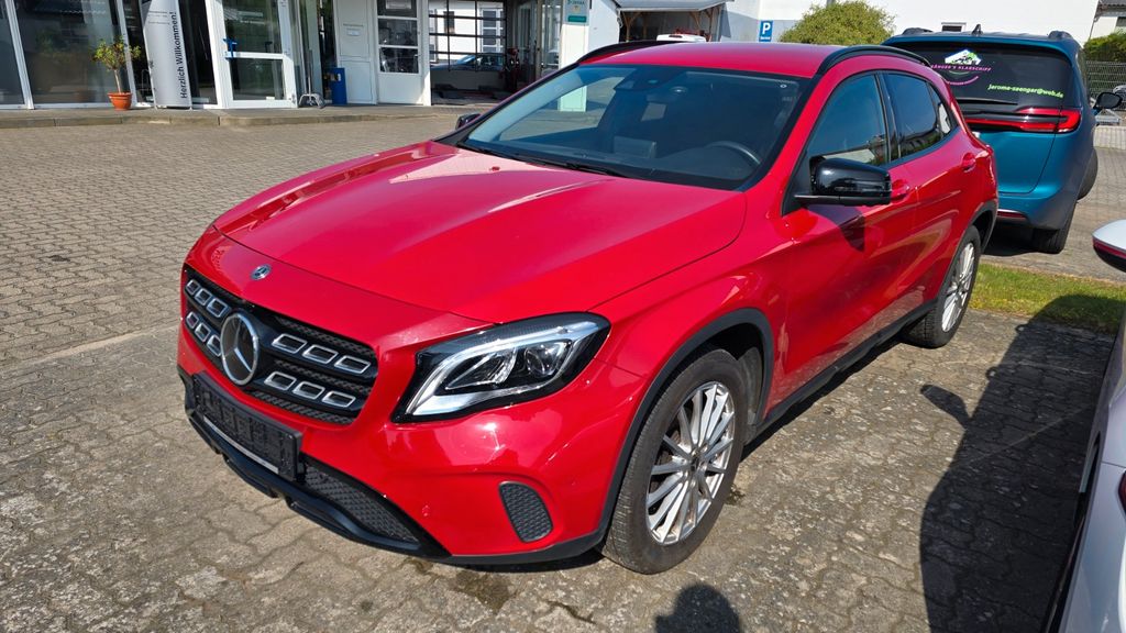 Mercedes-Benz GLA 200 60.400 km 22.990 &euro; Ückeritz 17459