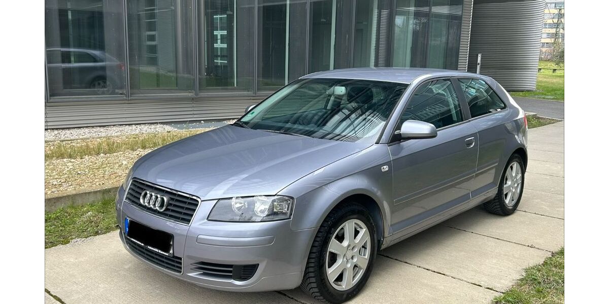 Audi A3 99.000 km 4.950 &euro; Höhenkirchen-Siegertsbrunn 85635