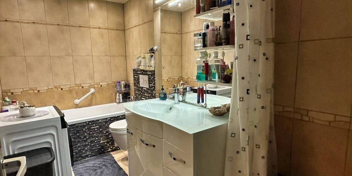 Etagenwohnung Pfullingen - 3 Zimmer, 74 m&sup2;, 259.000&euro; | Angebot:26570434