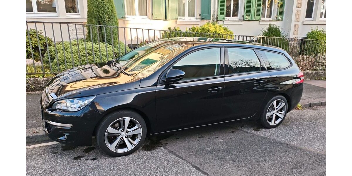 Peugeot 308 86.668 km 9.700 &euro; Wuppertal 42327