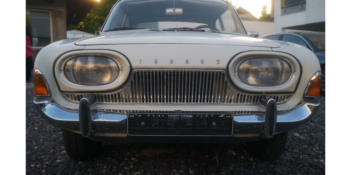 Ford Taunus 52.136 km 2.390 € Frankfurt am Main 65929