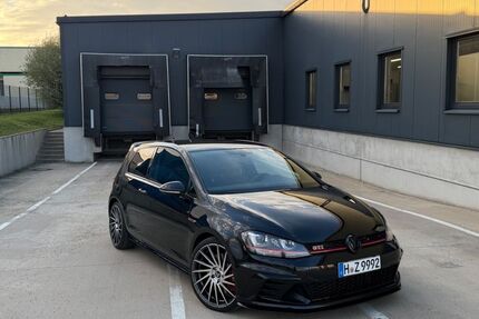 VW Golf 83.000 km 23.499 &euro; Barsinghausen 30890