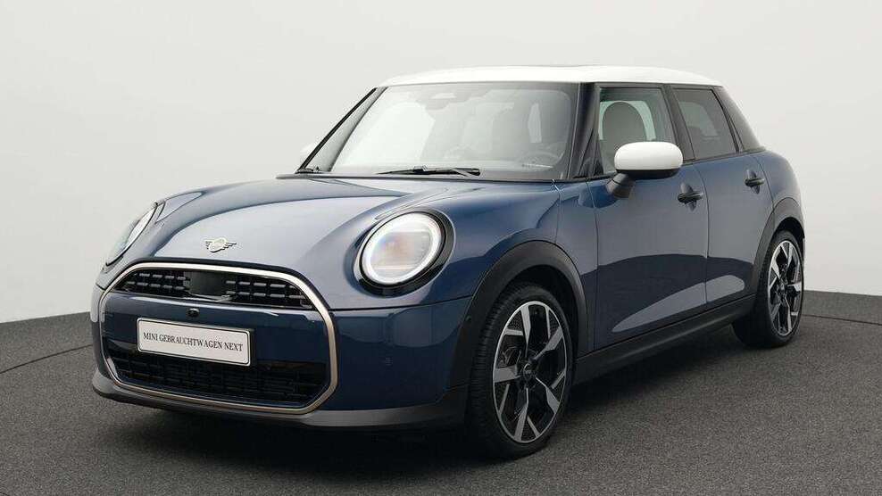 Mini Cooper C 4.984 km 32.800 € München 80788