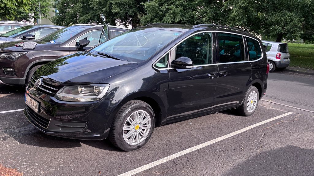 VW Sharan 200.787 km 12.500 &euro; Gießen 35394