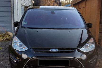Ford S-Max 200.000 km 5.200 &euro; Vollerwiek 25836