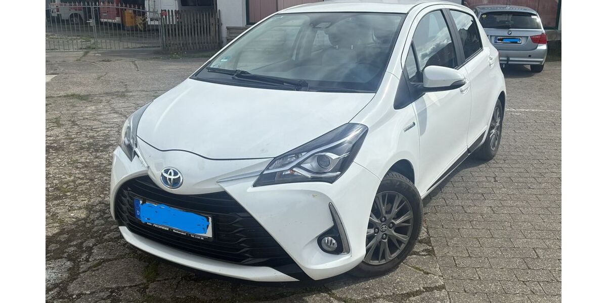 Toyota Yaris 90.000 km 11.400 &euro; Raitenbuch 91790