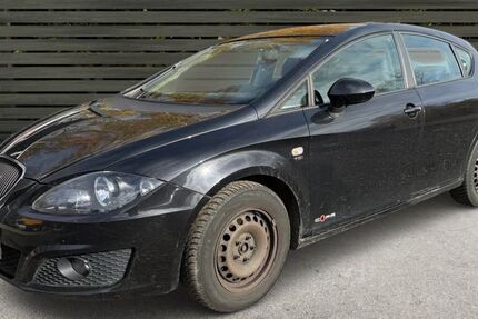 Seat Leon 205.200 km 1.990 &euro; Schwarzenberg 08340
