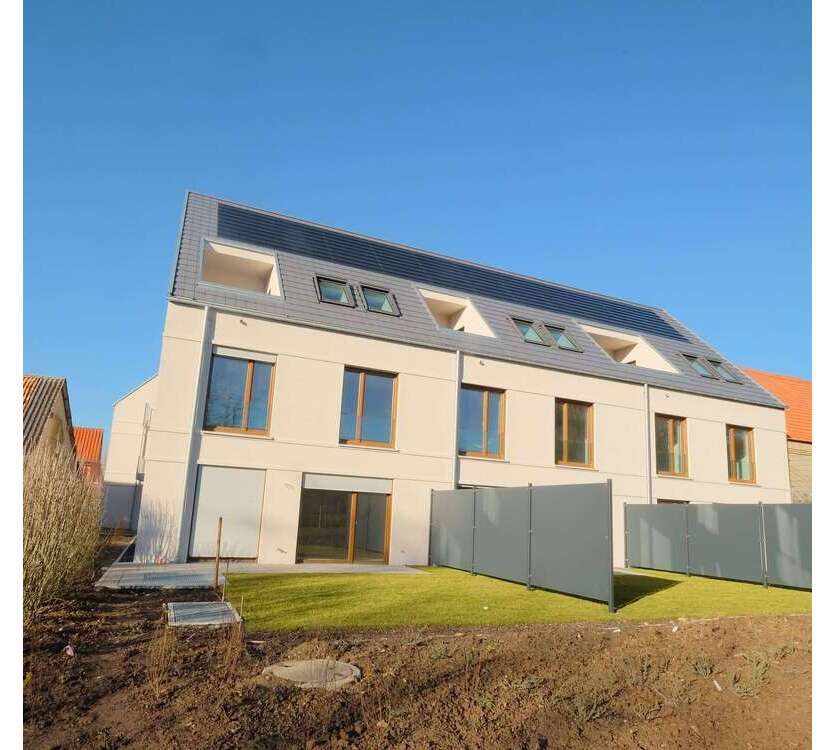 Haus zum Mieten in Saulheim 2.645 € 195.77 m²