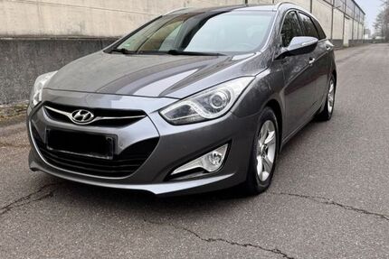Hyundai i40 179.000 km 7.750 &euro; Ladenburg 68526